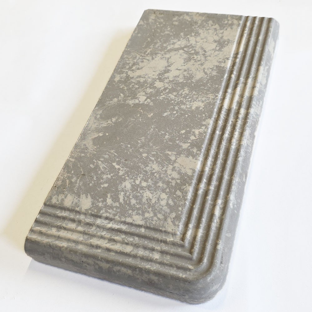 Ref : ANGLE DE MARCHE...