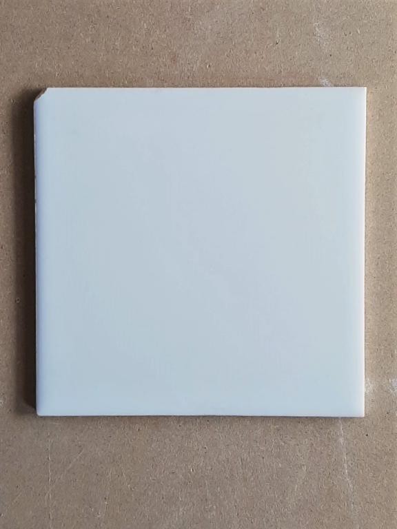 Ref : WHITE MAT  15x15